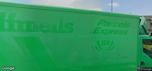 Larawan ng 120 Mountbatten Avenue sa Winnipeg, Manitoba