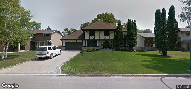 Photo of 15 Ayr Boulevard in Winnipeg, Manitoba