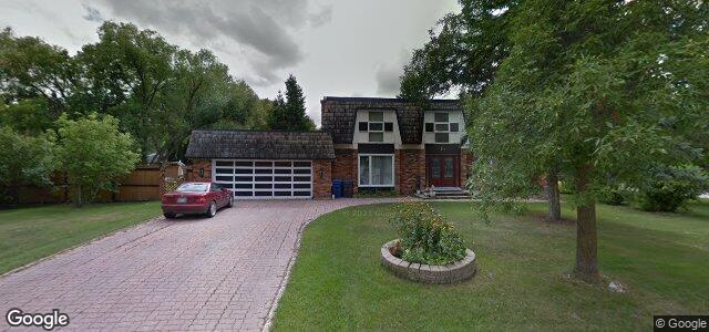 Larawan ng 2 Carmarthen Boulevard sa Winnipeg, Manitoba