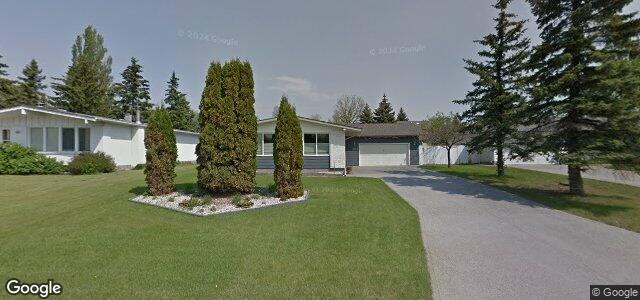 Larawan ng 2053 Grant Avenue sa Winnipeg, Manitoba