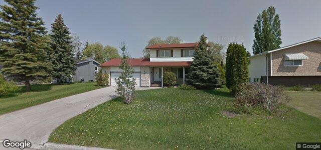 Larawan ng 2065 Grant Avenue sa Winnipeg, Manitoba
