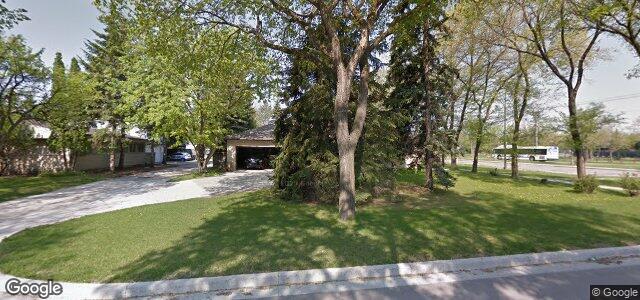 Larawan ng 300 Laidlaw Boulevard sa Winnipeg, Manitoba