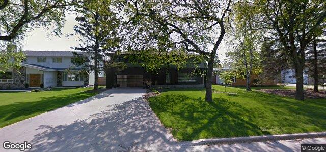 Larawan ng 305 Bower Boulevard sa Winnipeg, Manitoba