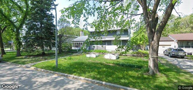 Larawan ng 308 Lamont Boulevard sa Winnipeg, Manitoba