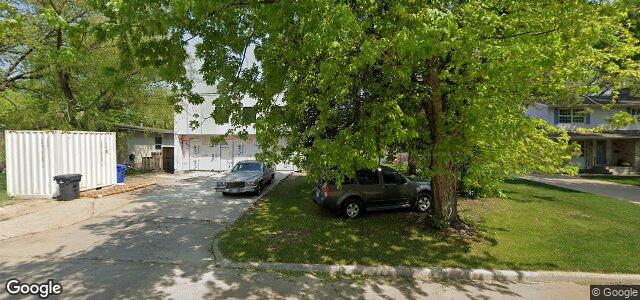 Larawan ng 31 Folkestone Boulevard sa Winnipeg, Manitoba