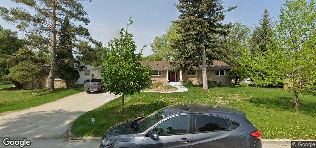 Larawan ng 318 Lamont Boulevard sa Winnipeg, Manitoba