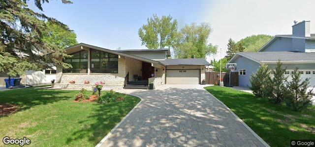 Larawan ng 33 Holdsworth Avenue sa Winnipeg, Manitoba