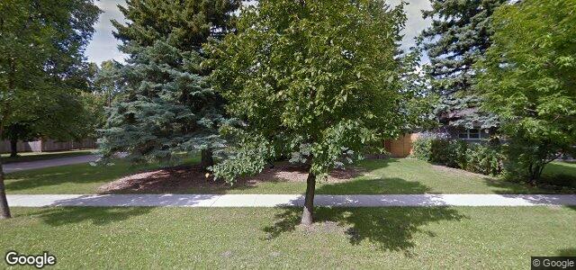 Larawan ng 330 Hosmer Boulevard sa Winnipeg, Manitoba