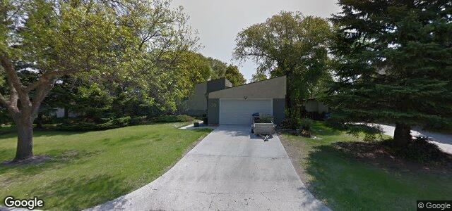 Larawan ng 38 Lancaster Boulevard sa Winnipeg, Manitoba
