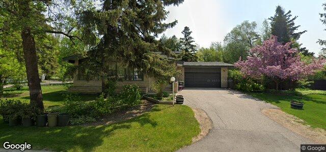 Larawan ng 401 Lamont Boulevard sa Winnipeg, Manitoba