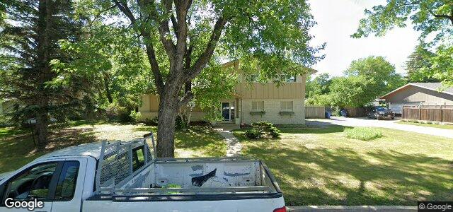 Larawan ng 402 Boreham Boulevard sa Winnipeg, Manitoba