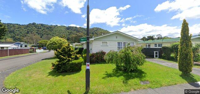 Larawan ng 41 Holdsworth Avenue sa Winnipeg, Manitoba