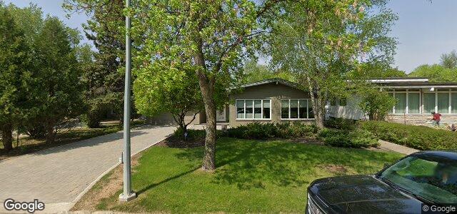 Larawan ng 412 Lamont Boulevard sa Winnipeg, Manitoba