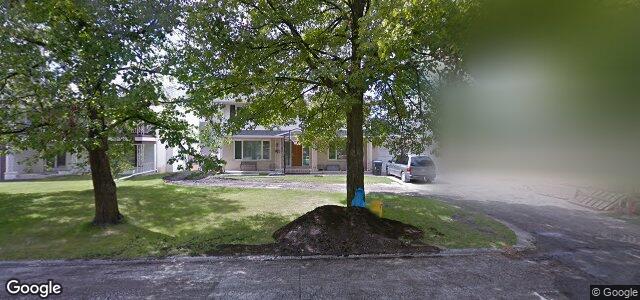 Larawan ng 42 Aldershot Boulevard sa Winnipeg, Manitoba