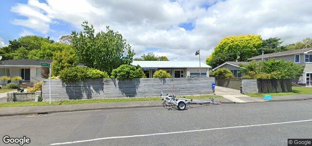 Larawan ng 42 Holdsworth Avenue sa Winnipeg, Manitoba