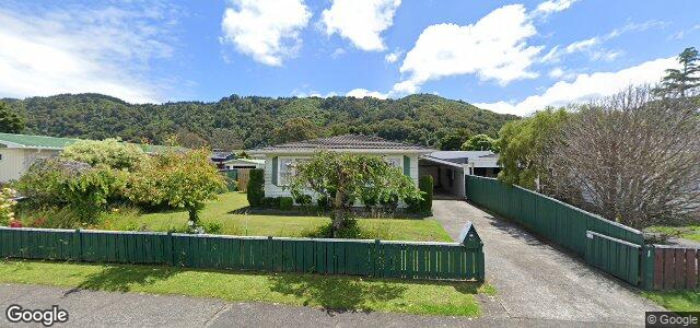 Larawan ng 45 Holdsworth Avenue sa Winnipeg, Manitoba