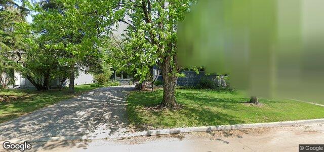 Larawan ng 7 Folkestone Boulevard sa Winnipeg, Manitoba