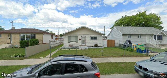 Larawan ng 10 Dingle Street sa Winnipeg, Manitoba