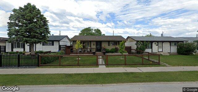 Larawan ng 10 Gainsborough Cove sa Winnipeg, Manitoba