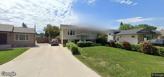 Larawan ng 10 Markwood Place sa Winnipeg, Manitoba