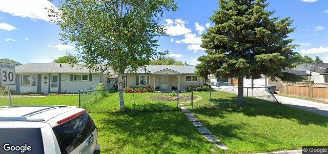 Larawan ng 100 Dingle Street sa Winnipeg, Manitoba