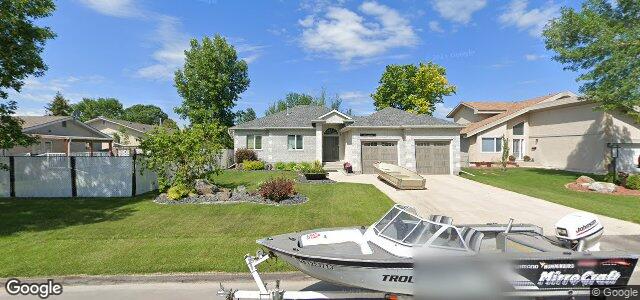 Larawan ng 100 Palms Boulevard sa Winnipeg, Manitoba