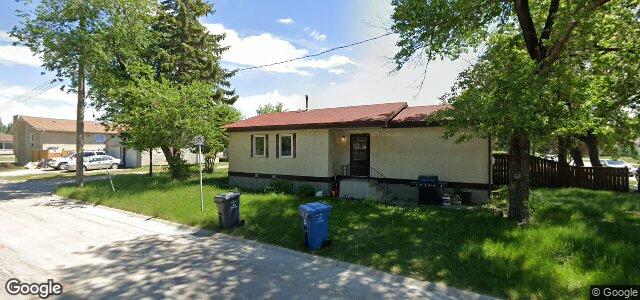 Larawan ng 101 Eckhardt Avenue sa Winnipeg, Manitoba