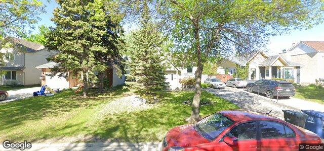Larawan ng 102 Alwood Crescent sa Winnipeg, Manitoba