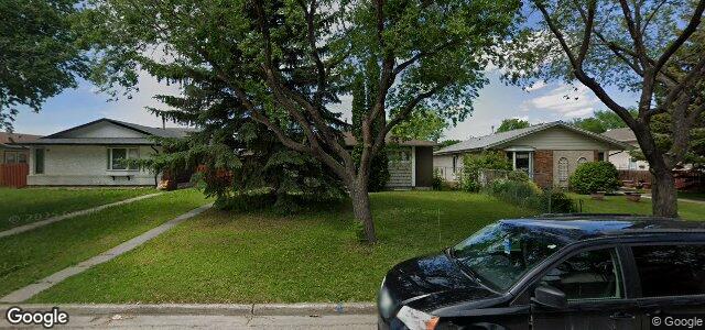 Larawan ng 102 Avery Drive sa Winnipeg, Manitoba