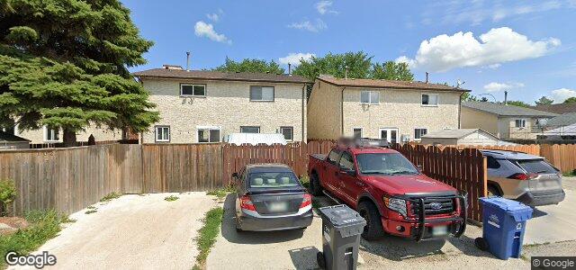Larawan ng 102 Kinver Avenue sa Winnipeg, Manitoba
