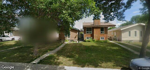 Larawan ng 11 Brophy Avenue sa Winnipeg, Manitoba