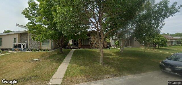 Larawan ng 111 Fairgrove Bay sa Winnipeg, Manitoba