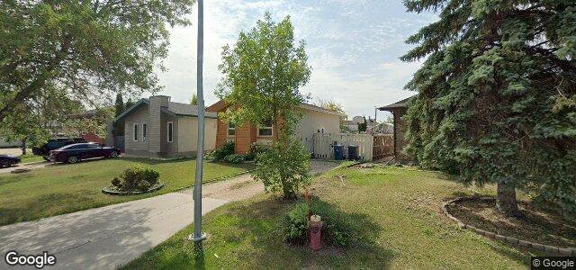 Larawan ng 119 Weitzel Street sa Winnipeg, Manitoba
