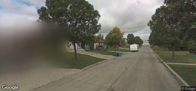 Larawan ng 121 Torwood Crescent sa Winnipeg, Manitoba