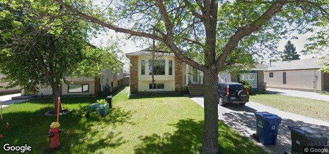Larawan ng 135 Barnham Crescent sa Winnipeg, Manitoba
