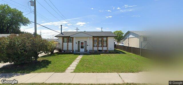 Larawan ng 14 Eckhardt Avenue sa Winnipeg, Manitoba