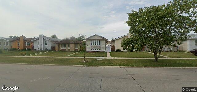 Larawan ng 142 Dexter Street sa Winnipeg, Manitoba