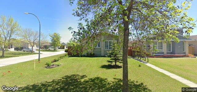 Larawan ng 144 Torwood Crescent sa Winnipeg, Manitoba