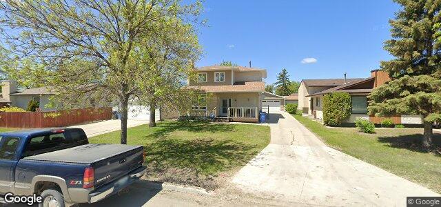 Larawan ng 145 Garden Grove Drive sa Winnipeg, Manitoba