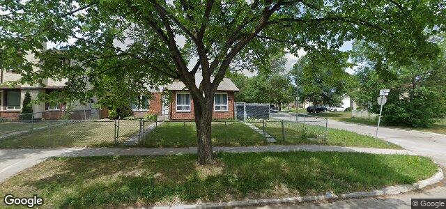 Larawan ng 147 Kinver Avenue sa Winnipeg, Manitoba