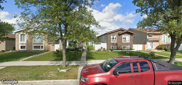 Larawan ng 147 Lucas Avenue sa Winnipeg, Manitoba