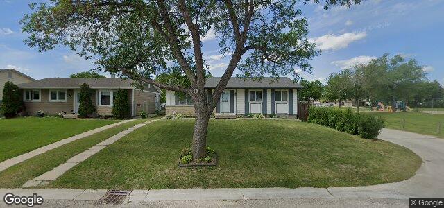 Larawan ng 148 Bentley Street sa Winnipeg, Manitoba