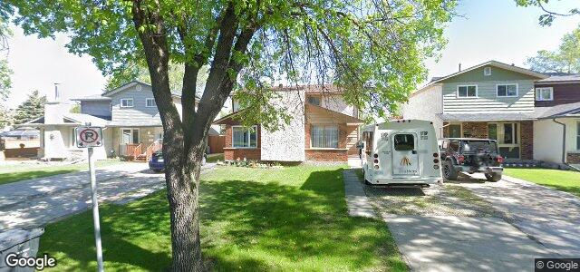 Larawan ng 15 Charter Drive sa Winnipeg, Manitoba