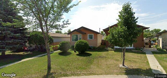 Larawan ng 15 Christenson Place sa Winnipeg, Manitoba