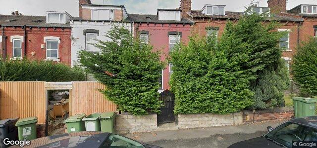 Photo of 15 Haddon Road in Winnipeg, Manitoba