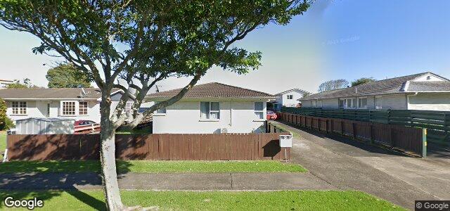 Larawan ng 15 Huber Street sa Winnipeg, Manitoba