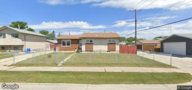 Larawan ng 17 Eckhardt Avenue sa Winnipeg, Manitoba