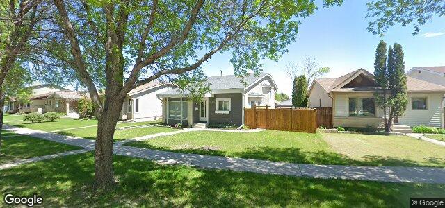 Larawan ng 17 Groverdale Avenue sa Winnipeg, Manitoba