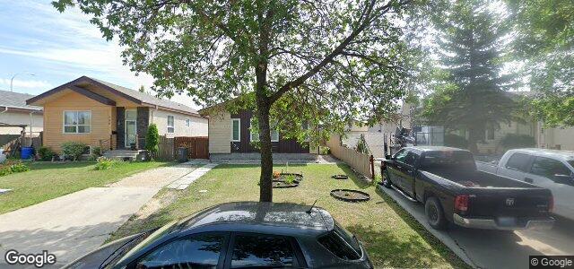 Larawan ng 170 Weitzel Street sa Winnipeg, Manitoba