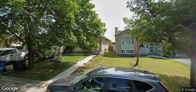 Larawan ng 174 Weitzel Street sa Winnipeg, Manitoba